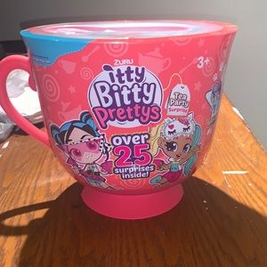 Itty bitty pretty’s tea party surprise